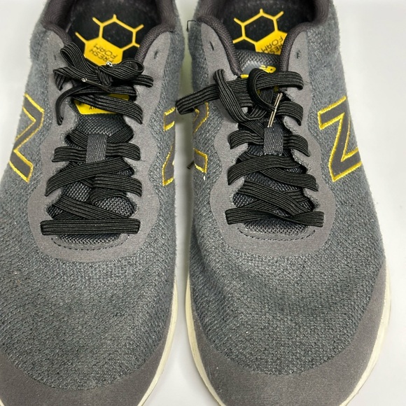 New Balance sneakers - Picture 2 of 7